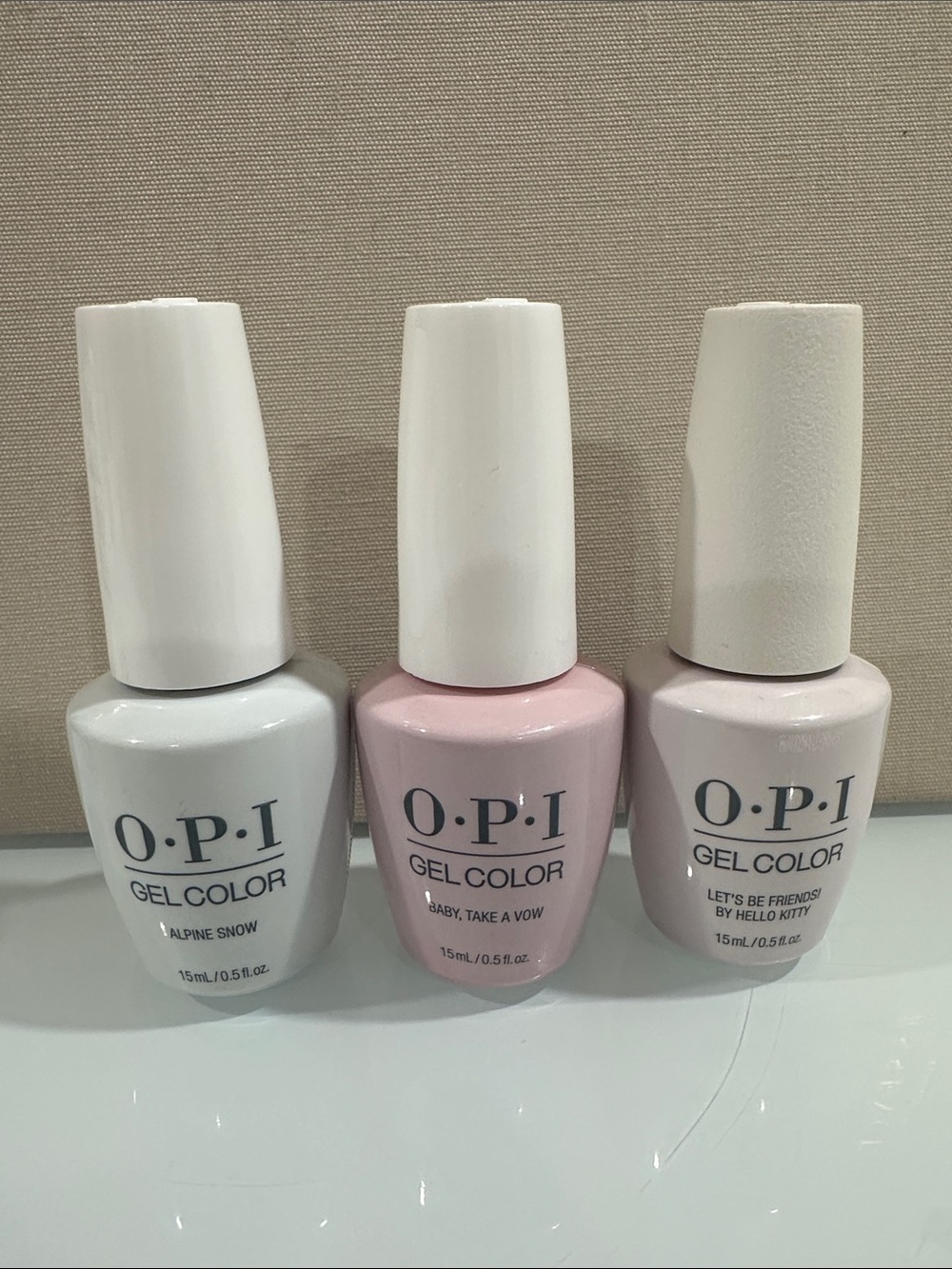 OPI Gel color bundle and DND top coat - Picture 3 of 3